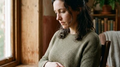 Запор от стресса: что тело пытается удержать